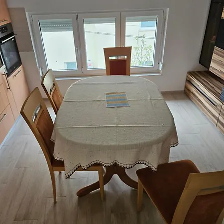 Apartman Anton Und Antonia Apartment Selce